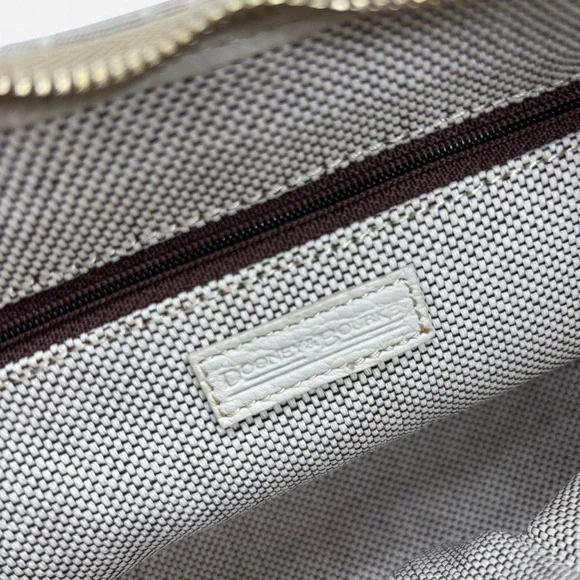 Vintage Dooney and Bourke Beige/White Small Hobo Bag NWOT Bag - Picture 6 of 8